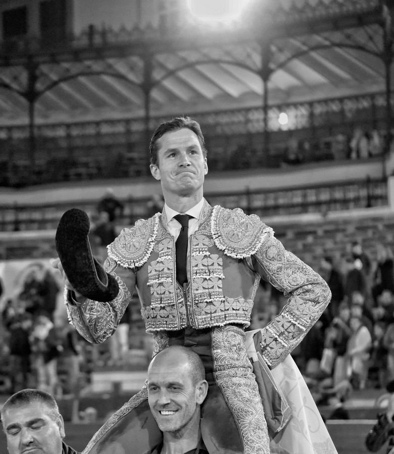 Daniel Luque, dos orejas en Castellón