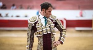 Oreja para Arturo Saldívar en Texcoco