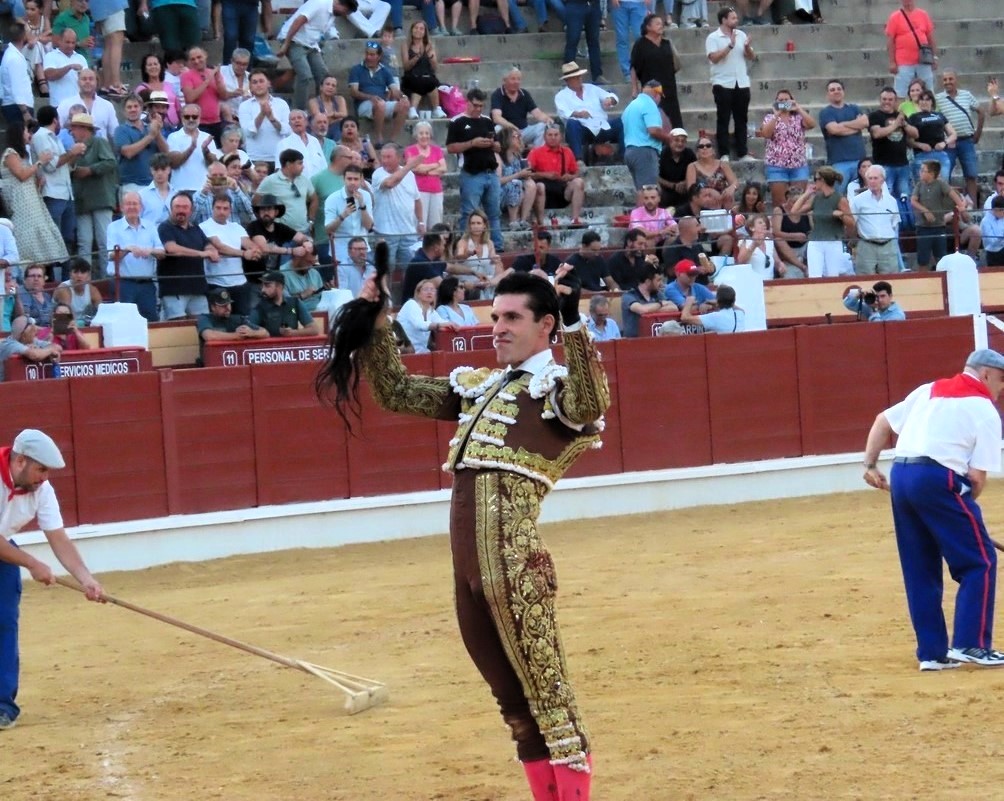 Cartel de lujo el 3 de mayo en Puertollano