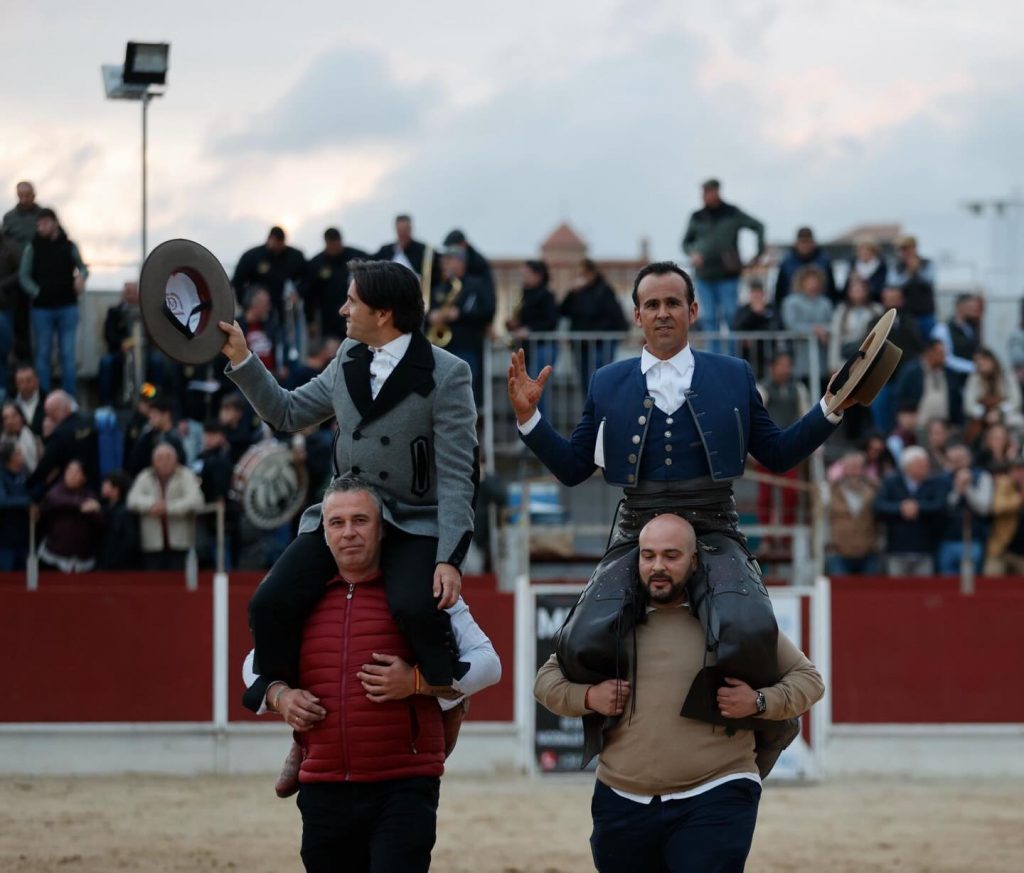 Diego Ventura y Ferrer Martín triunfan en Benamocarra