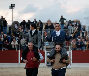 Diego Ventura y Ferrer Martín triunfan en Benamocarra