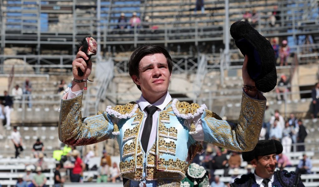 Mario Vilau, líder del escalafón de novilleros