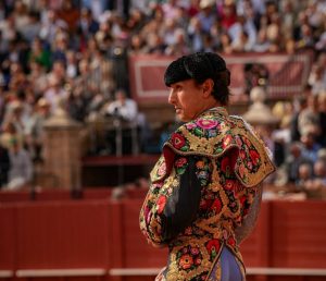 Roca Rey: La vergüenza torera de una figura