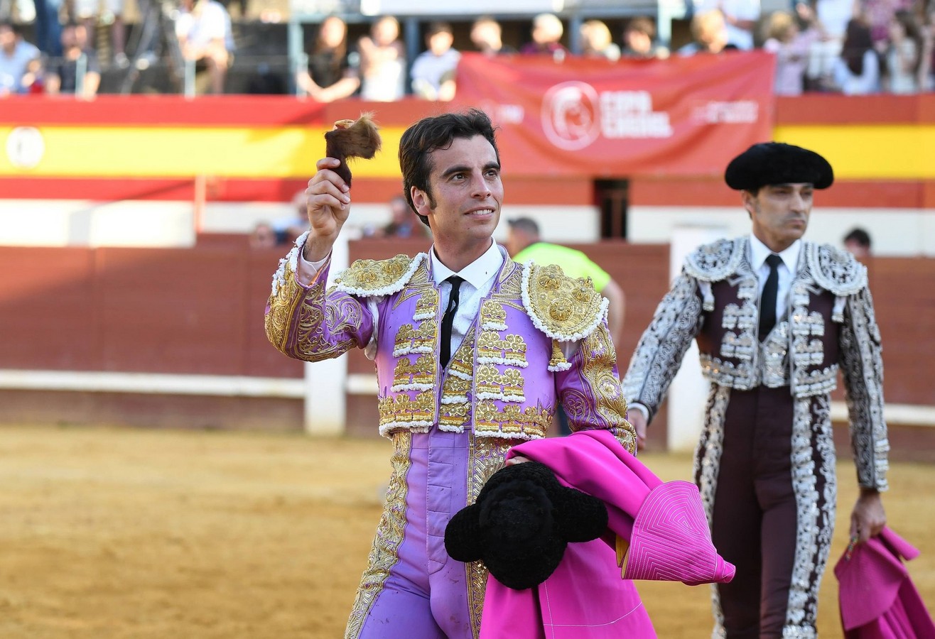 Alejandro Marcos sigue adelante en la Copa Chenel