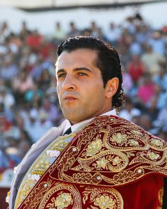 Antonio Linares, seis toros en solitario en Tomelloso