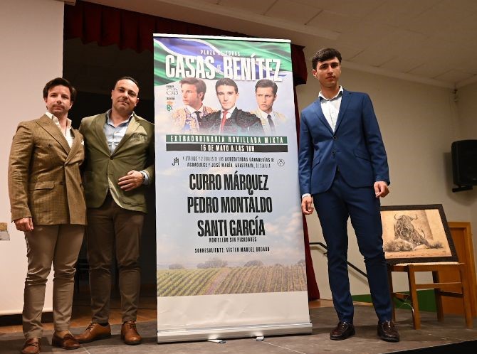 Novillada picada mixta en Casas de Benítez