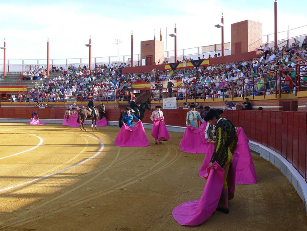 Corrida de toros con toreros de Ciudad Real el Día de la Provincia