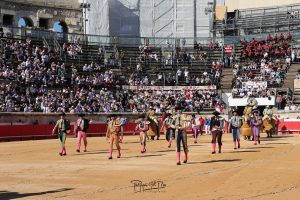 Perera y Aarón Palacio, oreja en Nimes