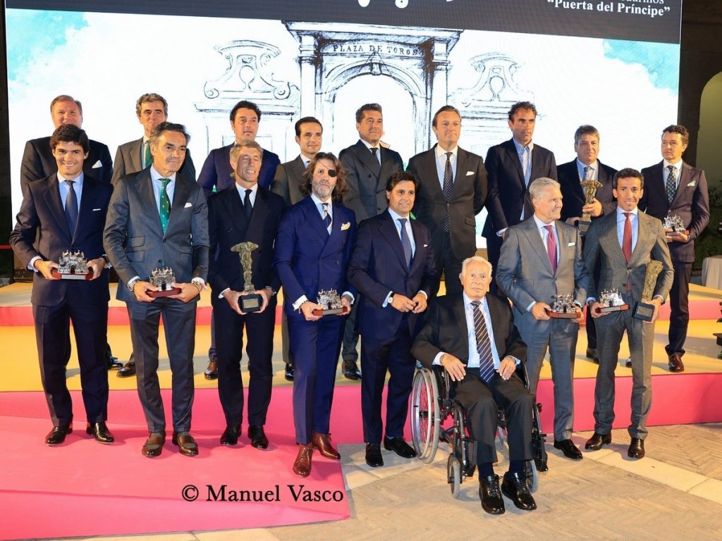 Se entregan en Sevilla los Trofeos 'Puerta del Príncipe'