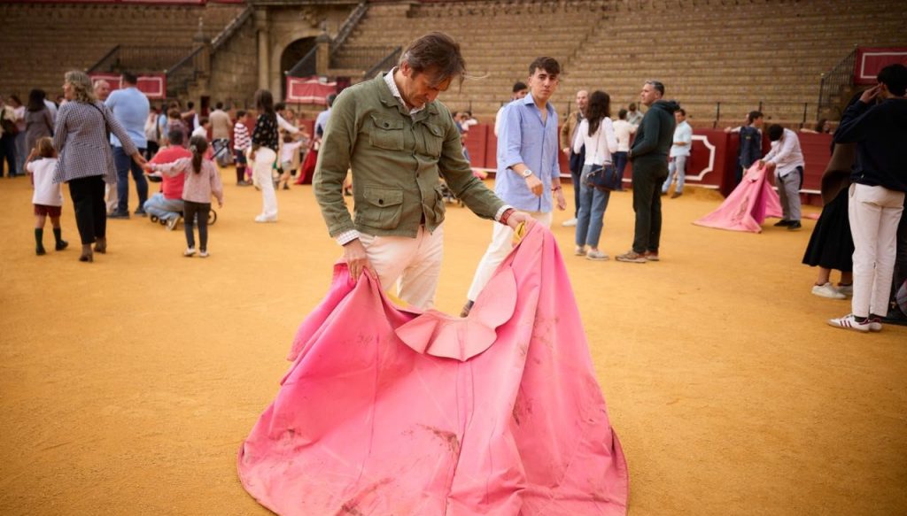 Jornada de puertas abiertas y toreo de salón en Córdoba