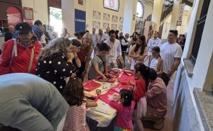 Vuelve a Las Ventas el taller infantil 'Revoleras de Colores'