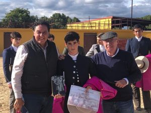 Rogelio Pajuelo gana el IV Certamen del Club Cocherito