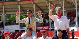 Manuel León indulta un novillo en Captieux