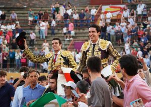 Alejandro Talavante y Emilio de Justo, triunfadores en Ávila