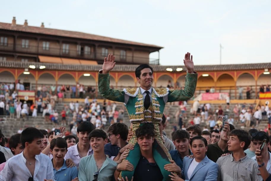 Álvaro Lorenzo, triunfador en el Corpus de Toledo