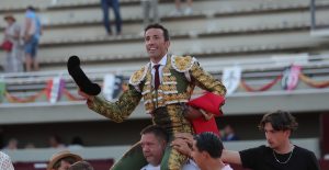David de Miranda, tres orejas en Istres