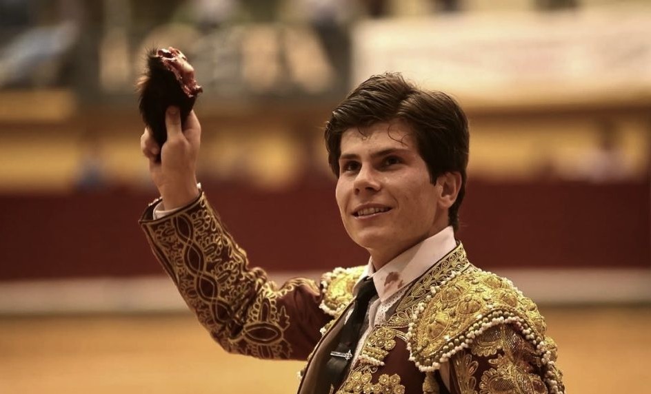 Jorge Oliva, primer semifinalista del Circuito de Castilla y León
