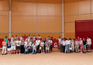 Los abonados de Valladolid visitan la ganadería de Garcigrande