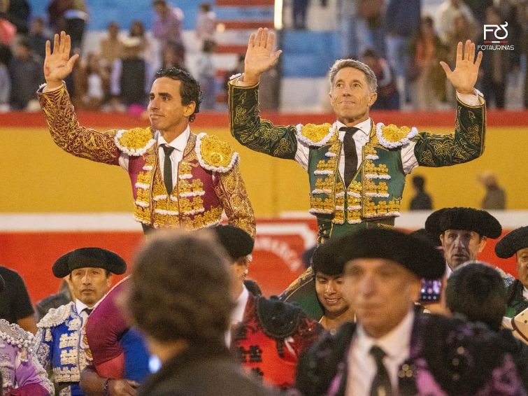Triunfo de Galdós y Escribano en Bambamarca