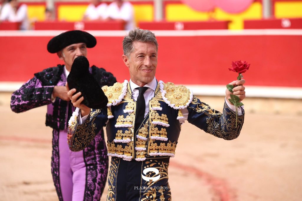 Manuel Escribano y Colombo, oreja en Pamplona
