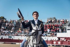 Duelo internacional de triunfadores para Mejanes