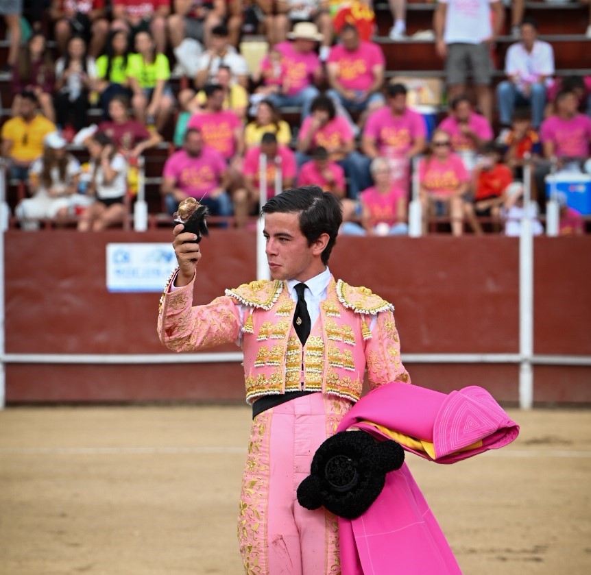 Jorge Hurtado, notable en Las Navas del Marqués