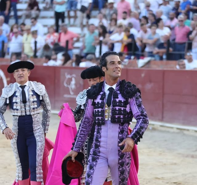 Teruel y los toreros homenajean a Víctor Barrio