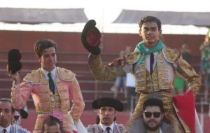 Jorge Hurtado e Ignacio Garibay triunfan en Moraleja
