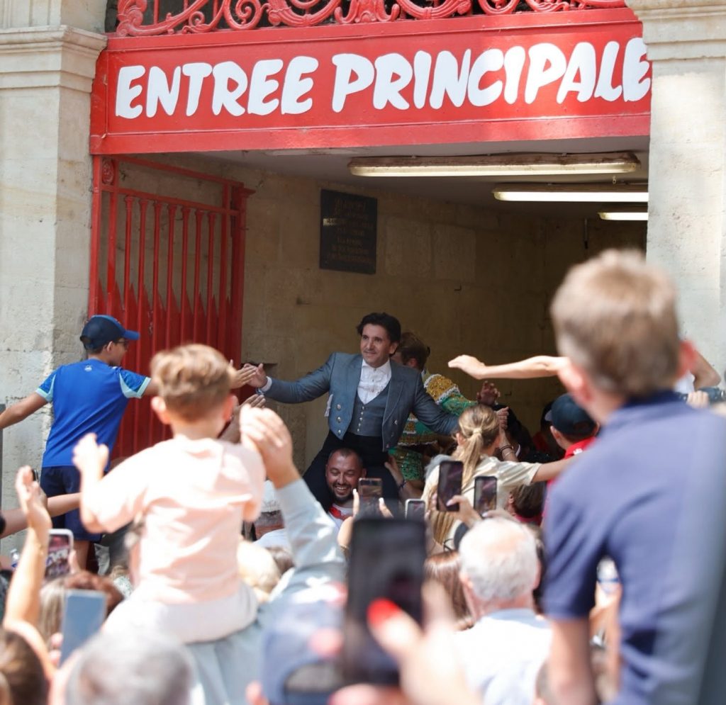 Diego Ventura y Clemente, a hombros en Beaucaire