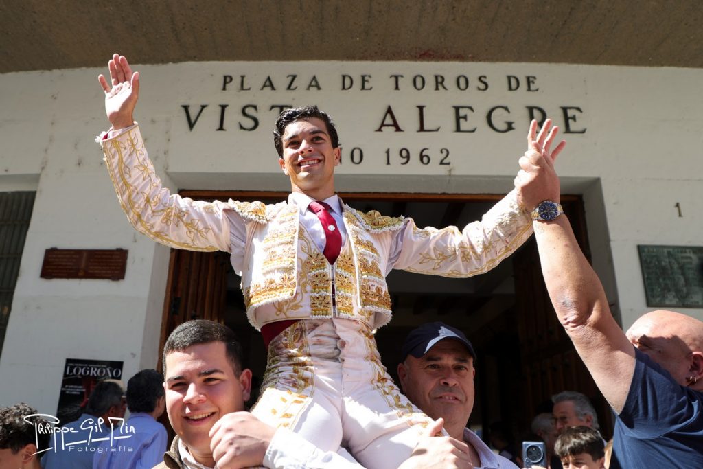 Gran triunfo de Manuel León en Bilbao