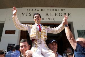 Gran triunfo de Manuel León en Bilbao