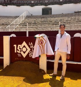 Fortes apoya a los jóvenes toreros