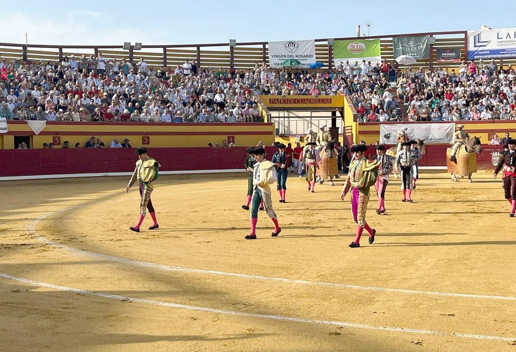 Almodóvar del Campo comienza la renovación de abonos