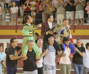 Ventura, Ferrera y Fandi, espectáculo total en Sabiote