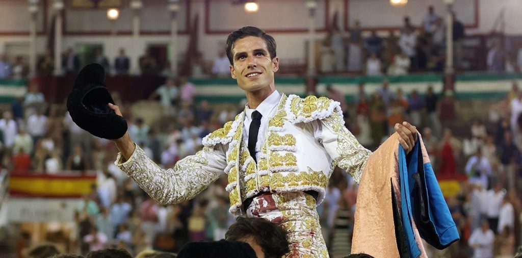 Rotundo triunfo de Daniel Crespo en El Puerto