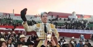 Importante tarde de Diego García en Sicaya