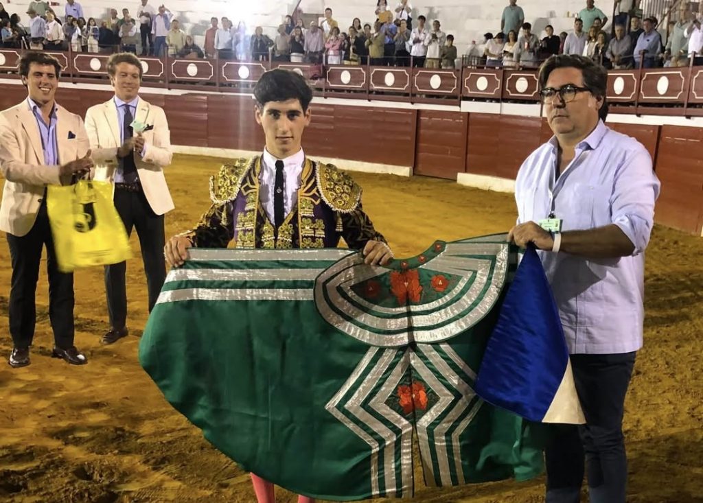 Rogelio Pajuelo, triunfador en Constantina