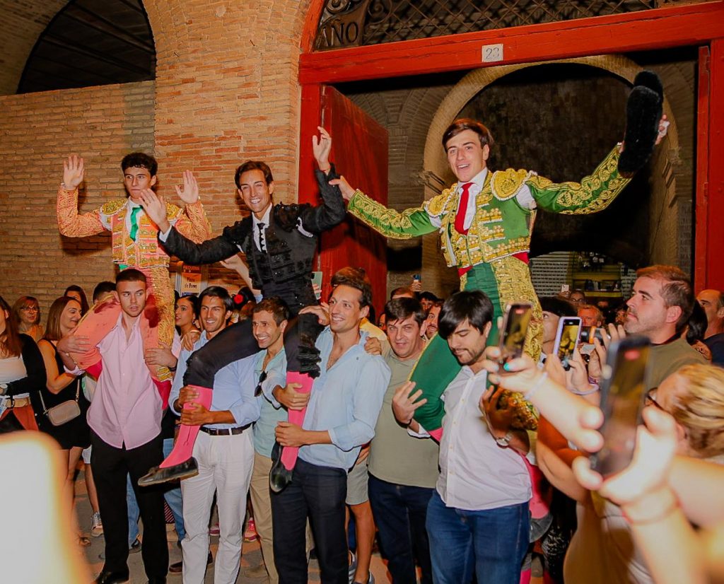 Jesús Duque se despide de forma triunfal en Requena