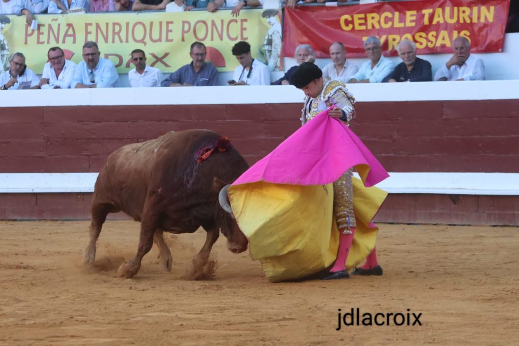 Tarde de silencios en Dax