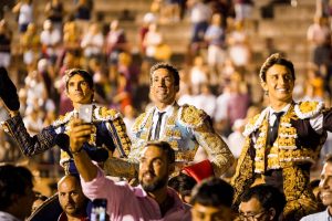 Triple puerta grande en Móstoles