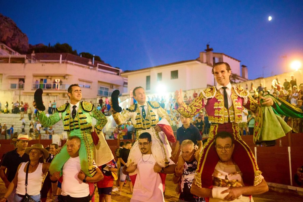 Diez orejas y dos rabos en Cazorla
