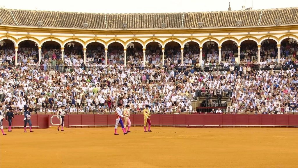 Corrida de expectación, corrida de decepción en Sevilla