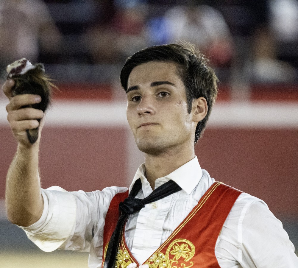 Antonio Aparicio y Mario Vilau, oreja en Calasparra