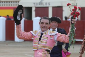 Orejas para Sánchez Vara y Damián Castaño en Barbastro