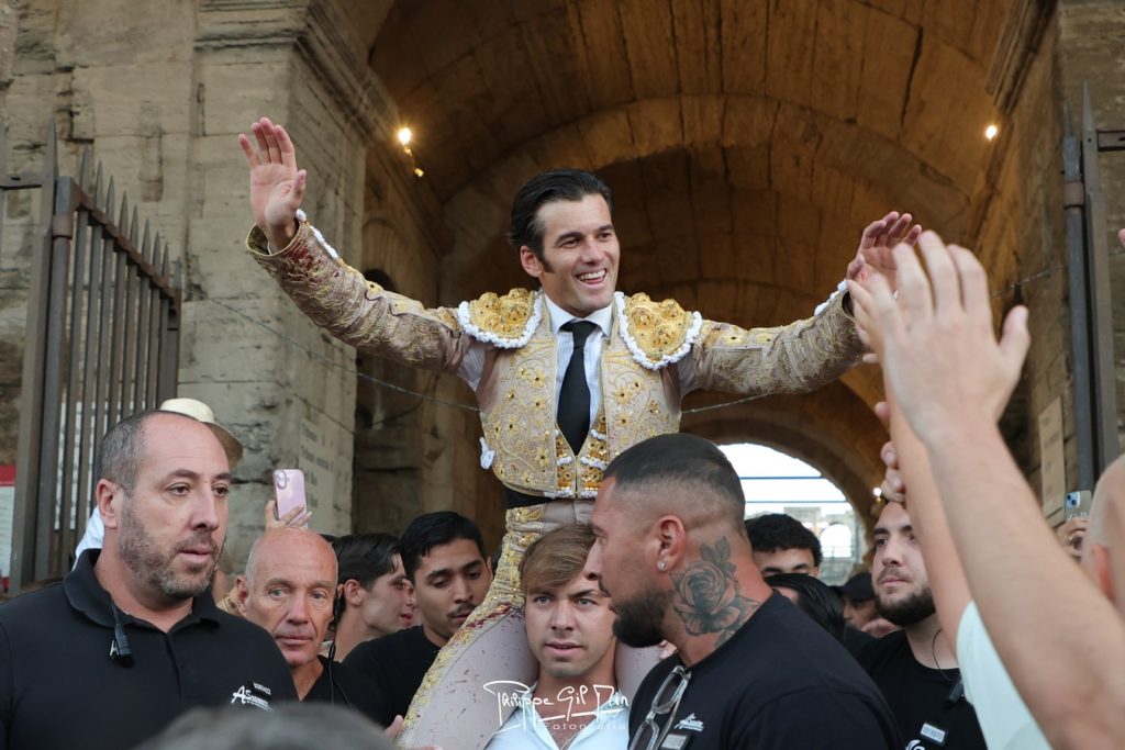 José Garrido indulta un toro de Pagés-Mailhan en Arles