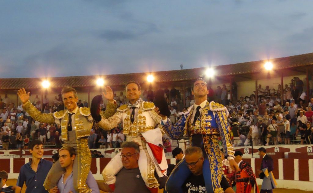 Valdepeñas disfruta de un gran espectáculo taurino