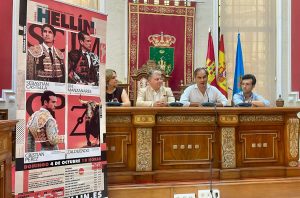 Castella, Manzanares y Cristian Pérez, cartel para Hellín