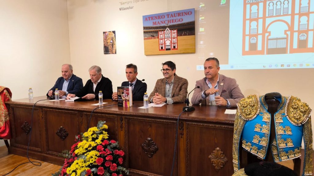 Ciudad Real rinde homenaje a Aníbal Ruiz