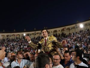 Donación de Morante de la Puebla a la Macarena de Albacete