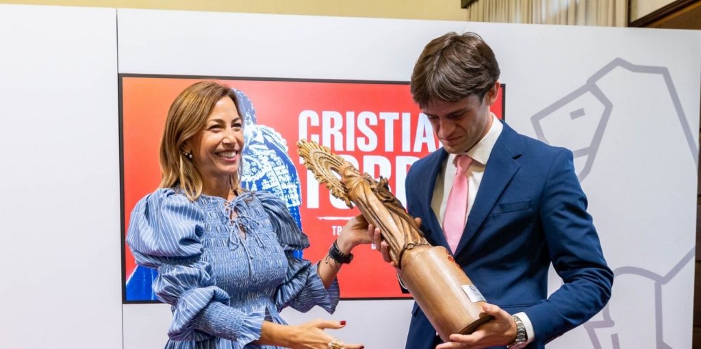 Cristiano Torres, premio al triunfador de Zaragoza